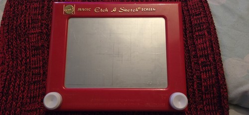 Mattel 2009 etch sketch red - mattel,